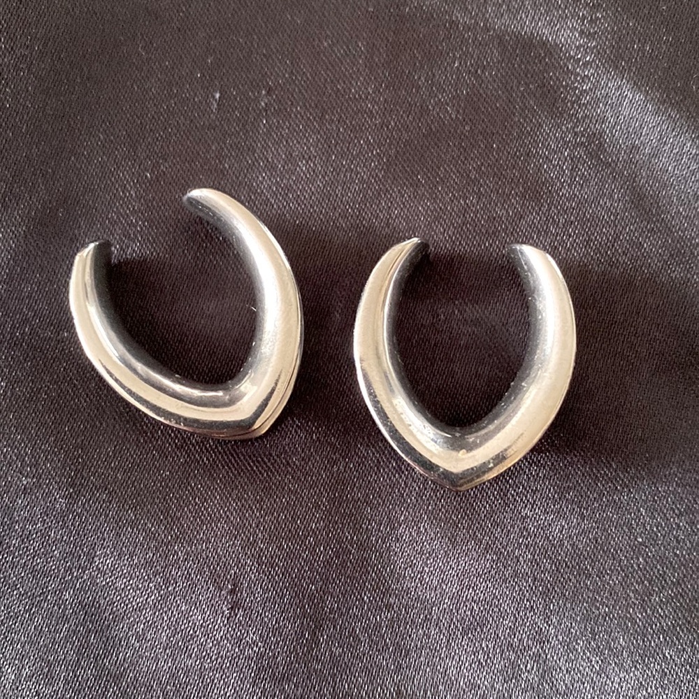 Silver Saddle hanger earrings